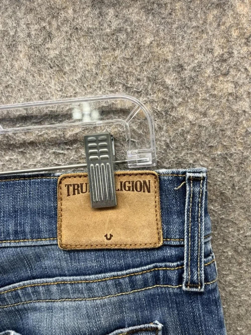 True Religion Geno Relaxed Slim Jeans Mens 32 Blue Stretch Denim Distressed